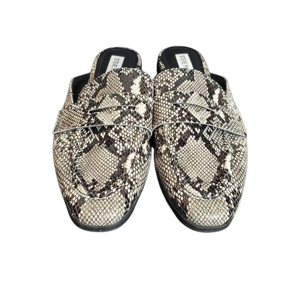Steve Madden Snakeskin PU Leather Slip-on Kendle Mule Flat Taupe Tan Size 7.5 - Picture 1 of 12